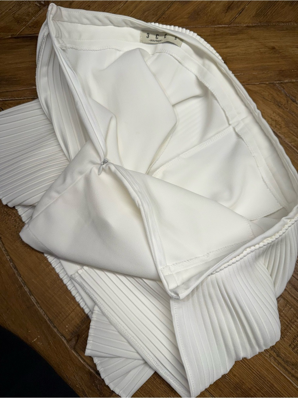 Stylenanda 3CE Boutique Pleated Wrap Skort Size Small Cream Ivory Pockets Zipper - Picture 4 of 12
